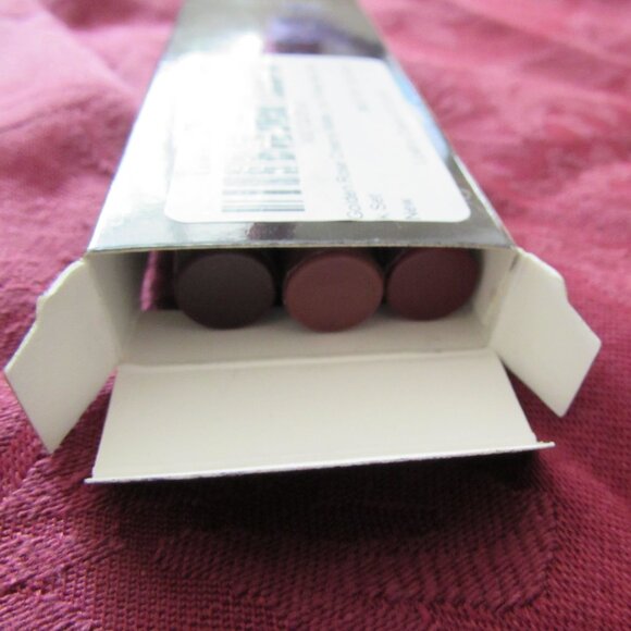 Golden Rose 3PK Lipstick Crayon Set NIB - Picture 5 of 7